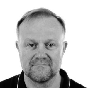 Profile photo of simon dowdell